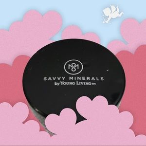 2/$17 Savvy Minerals Eyeshadow Determined